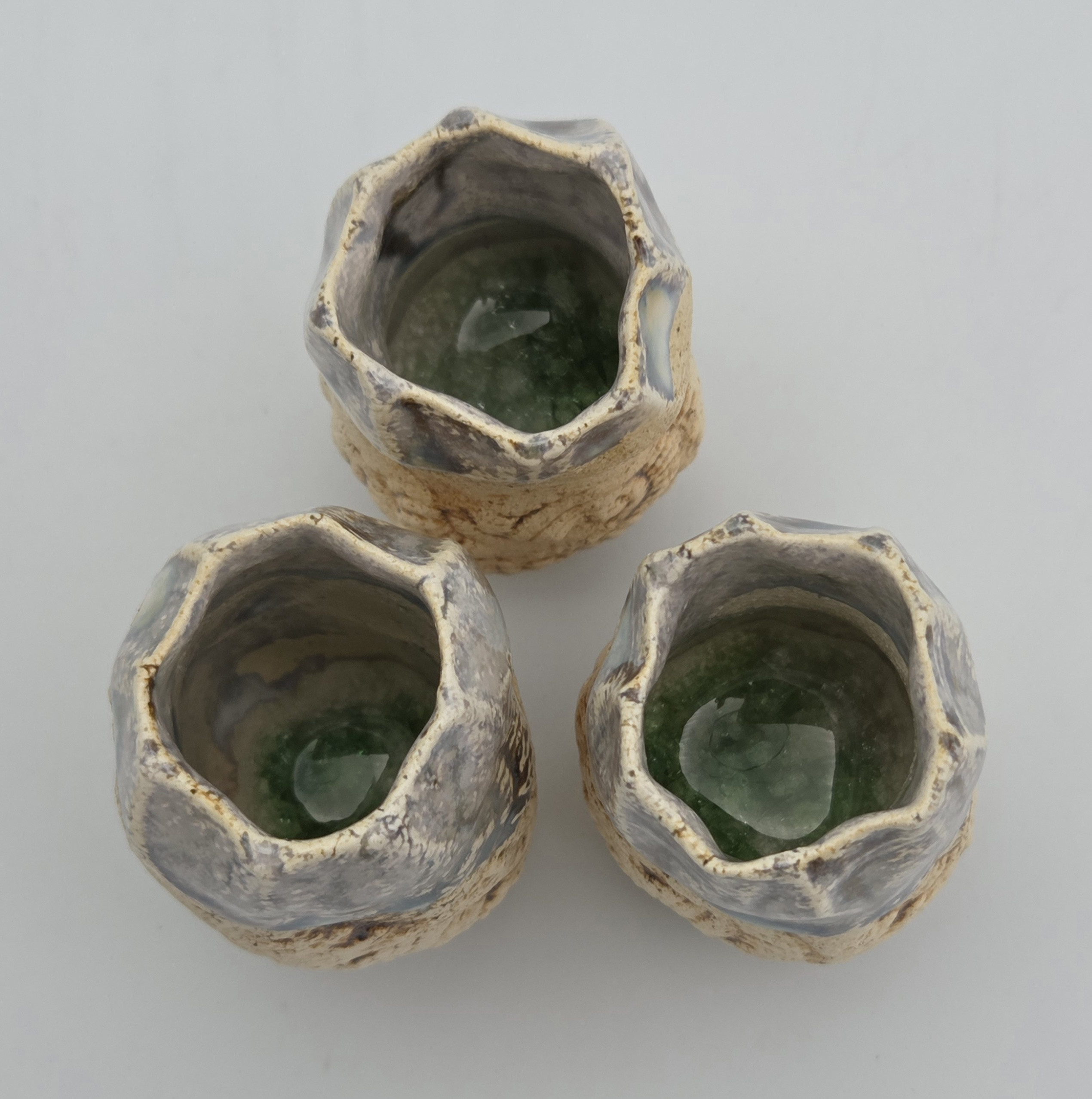 A trio of Sea Pods - Image 4